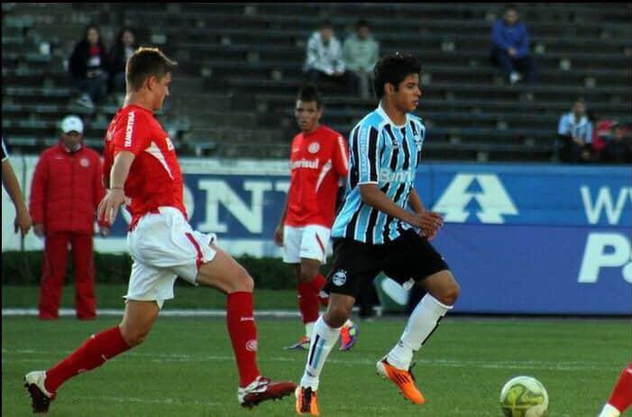 Lucas Sousa no Grêmio FBPA 2011